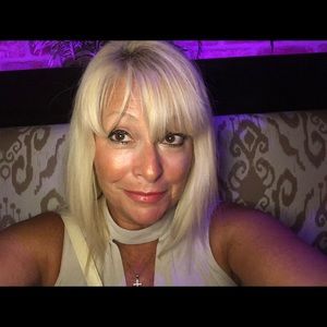 Meet your Posher, Diane